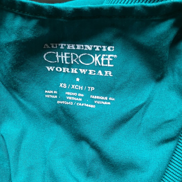 Scrub Top - Picture 5 of 5